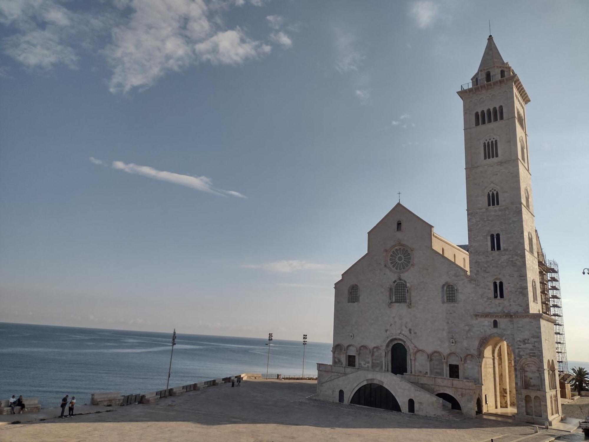 Le Rondini Apartment Trani Bagian luar foto