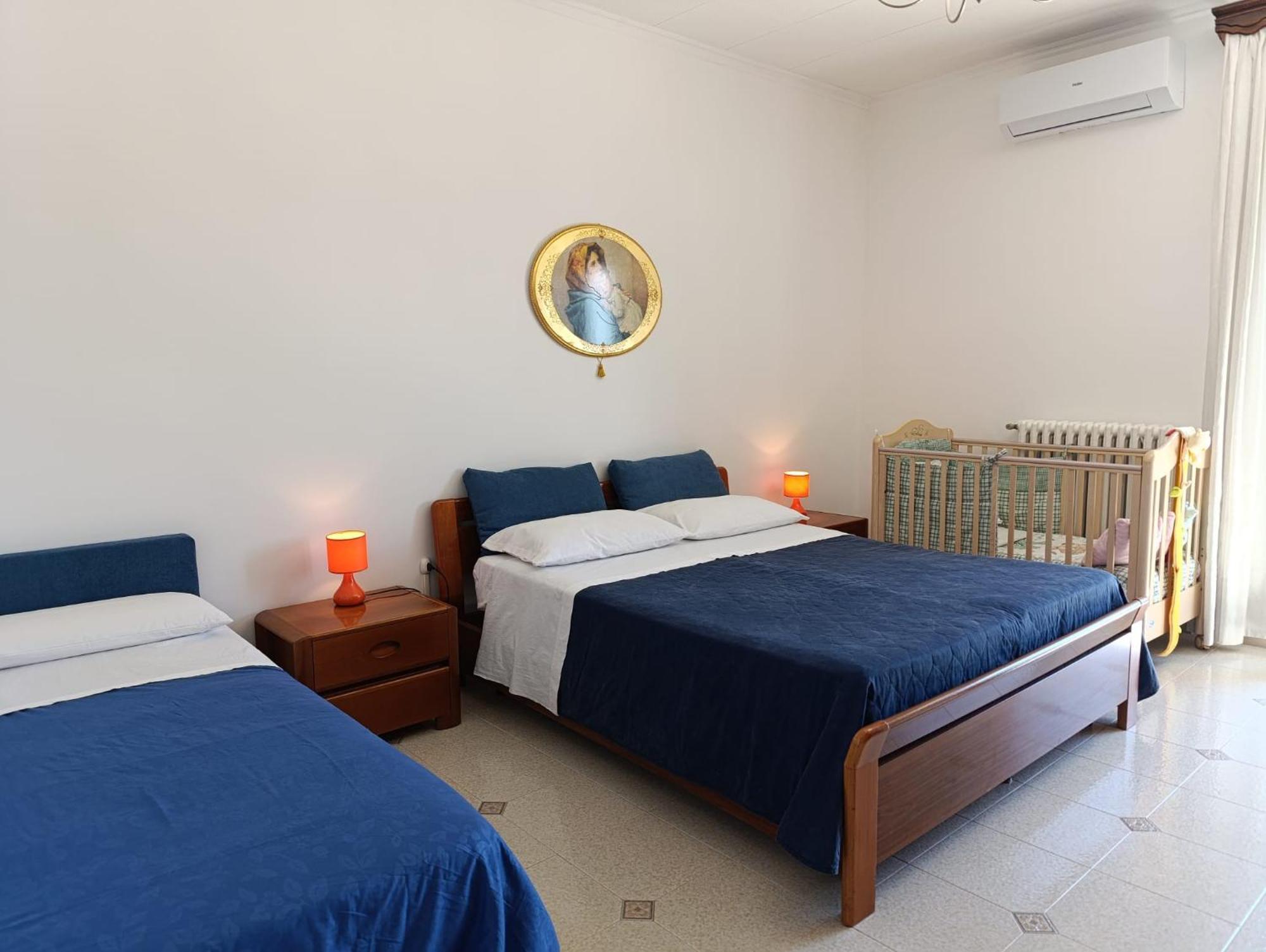 Le Rondini Apartment Trani Bagian luar foto